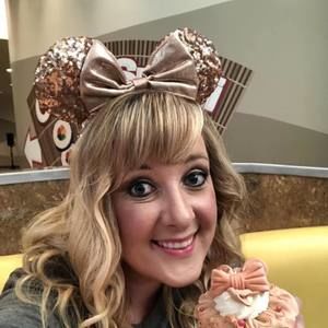 Meet your Posher, April